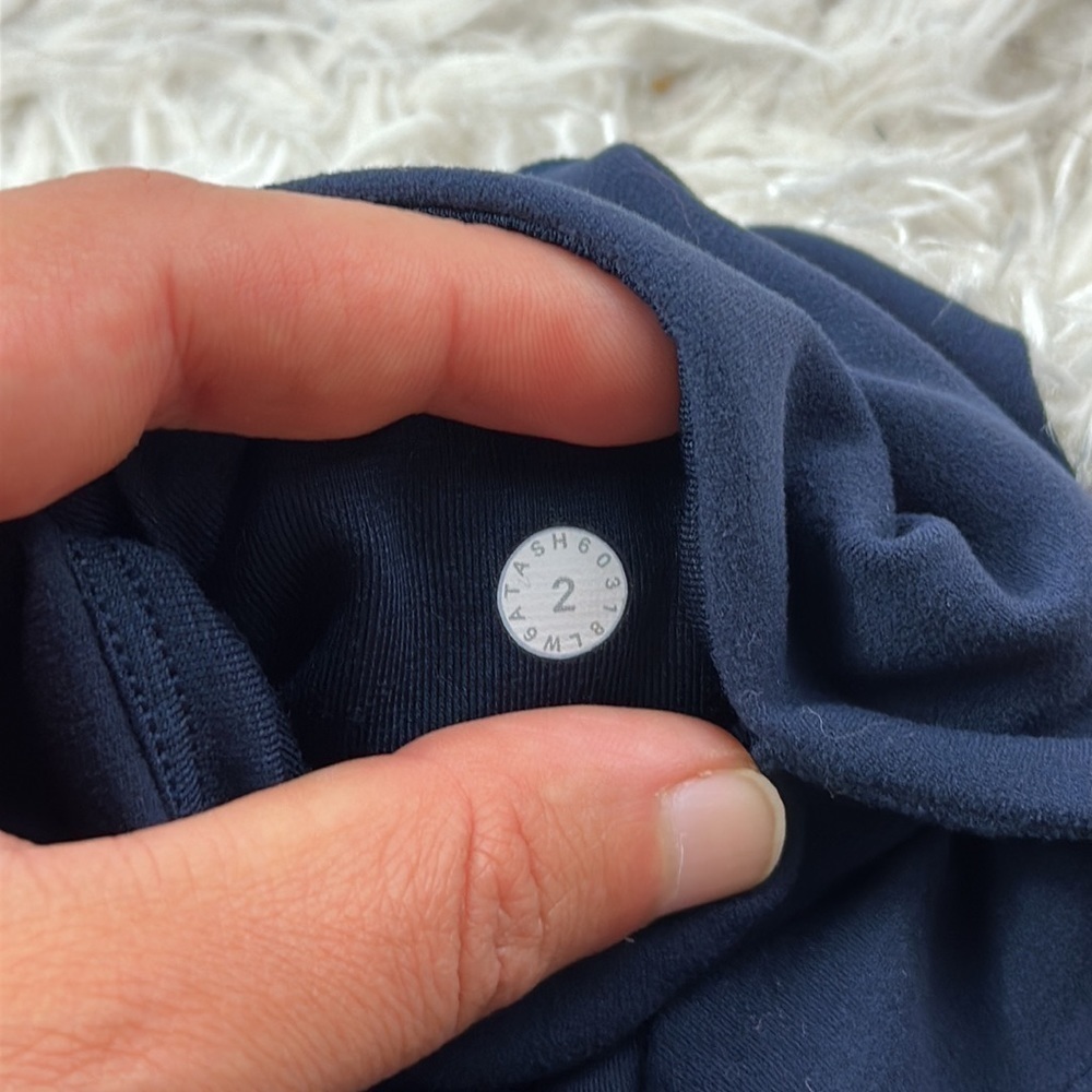 Lululemon Align Jogger Crop *23" True Navy - Picture 6 of 8